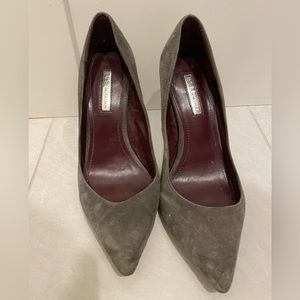 BCBG suede pumps
